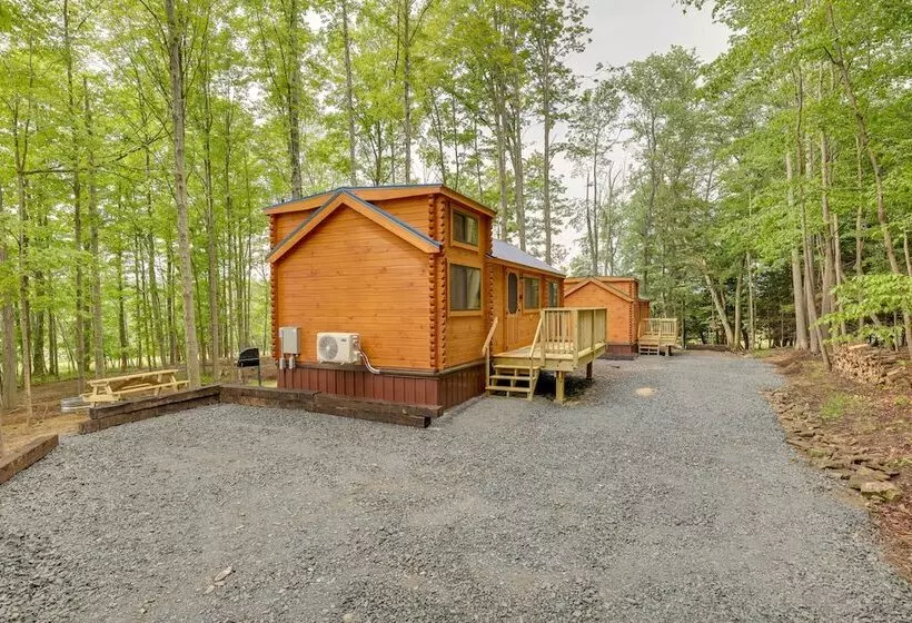 Middlebury Center Retreat, Stunning Mountain Views