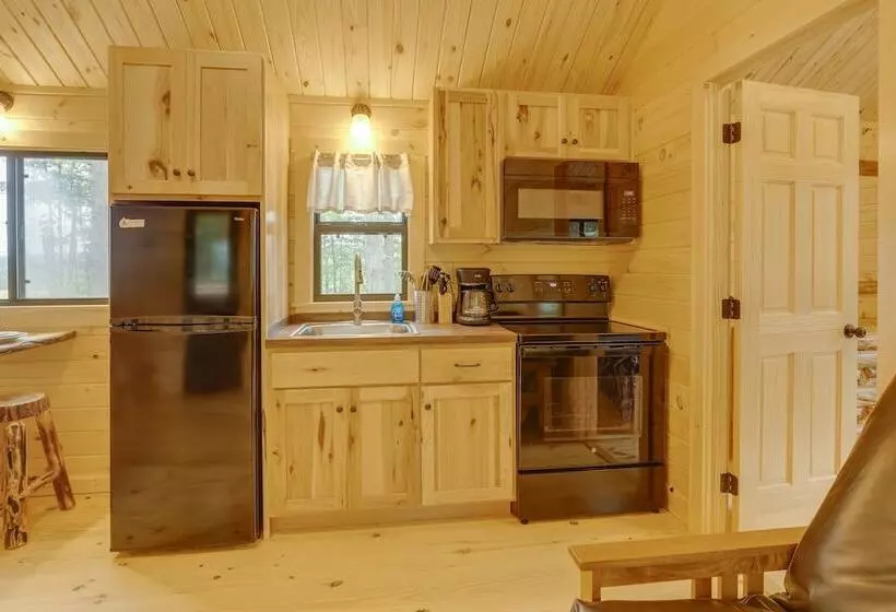 Middlebury Center Retreat, Stunning Mountain Views