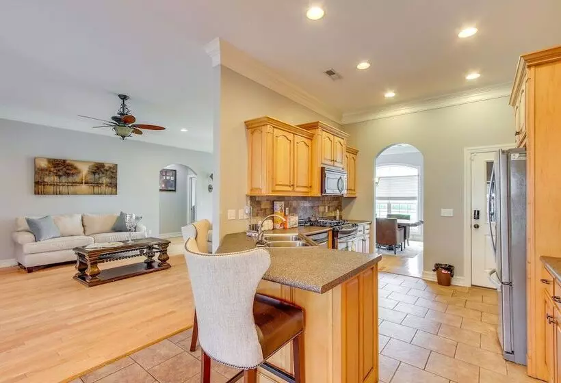 Muscle Shoals Home < 3 Mi To Recording Studios!