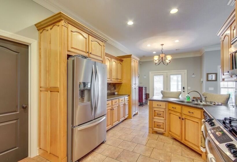 Muscle Shoals Home < 3 Mi To Recording Studios!