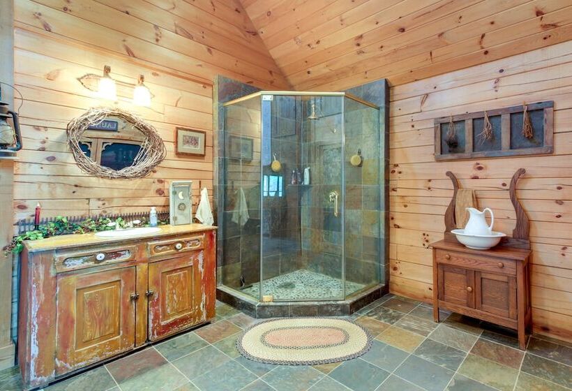 12 Mi To Staunton River: Nathalie Cabin W/ Deck