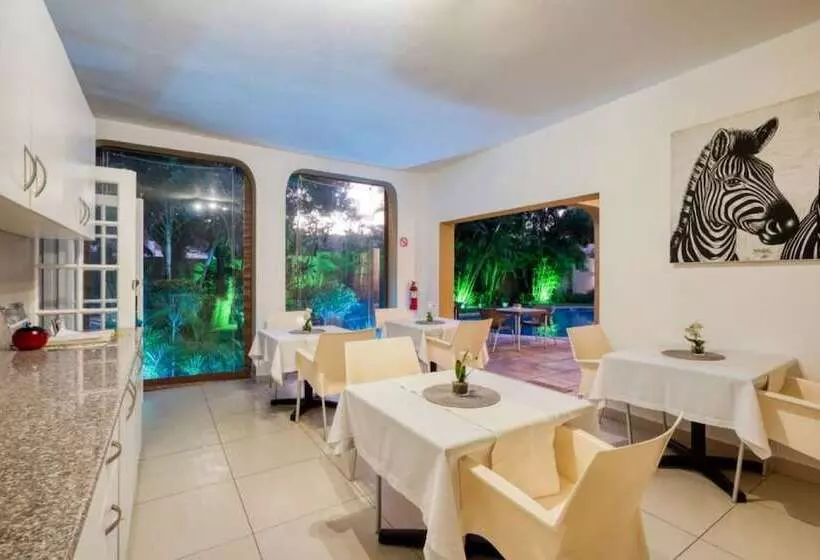 Aamiaismajoitus (B&B) Caza Beach Guesthouse