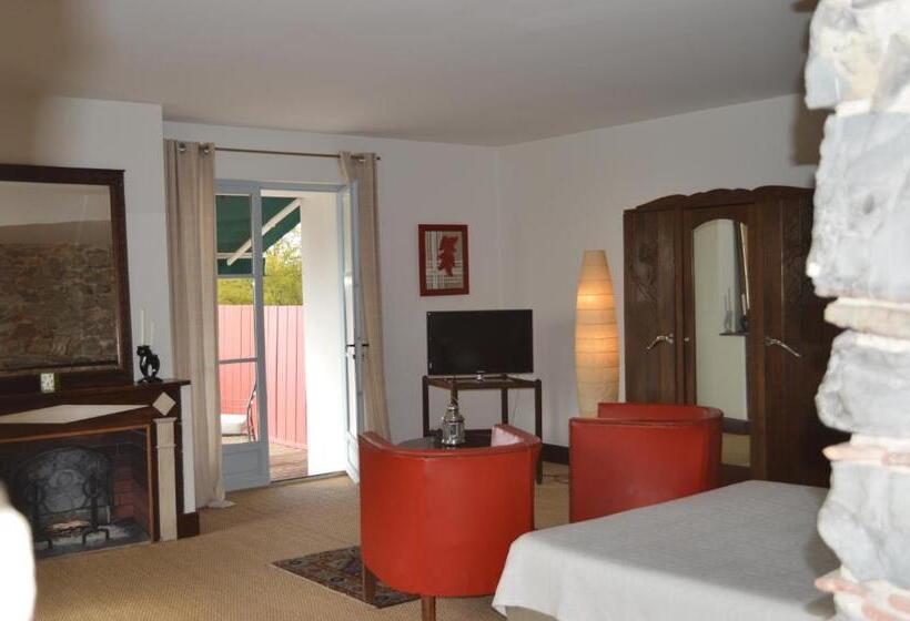 Bed and Breakfast La Ferme Ostalapia