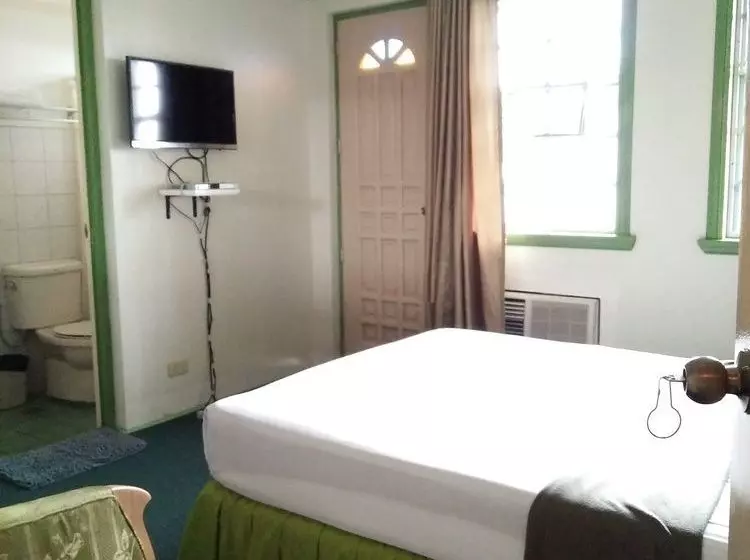 ベッドアンドブレックファースト Zen Rooms Mijo Tagaytay