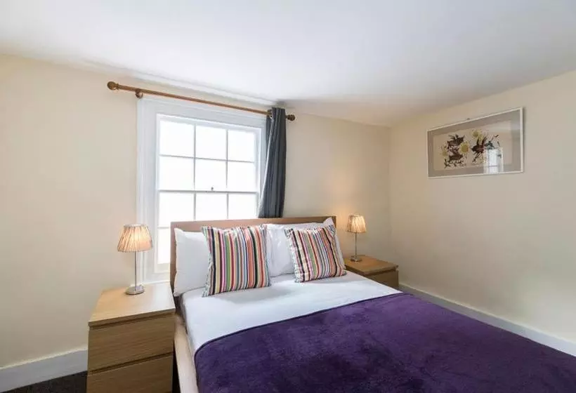 London Bridge City Apartments