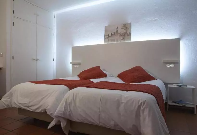 هتل Nature & Beach Guest Rooms, Aldeamento Turístico Do Camarido