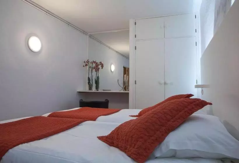 هتل Nature & Beach Guest Rooms, Aldeamento Turístico Do Camarido