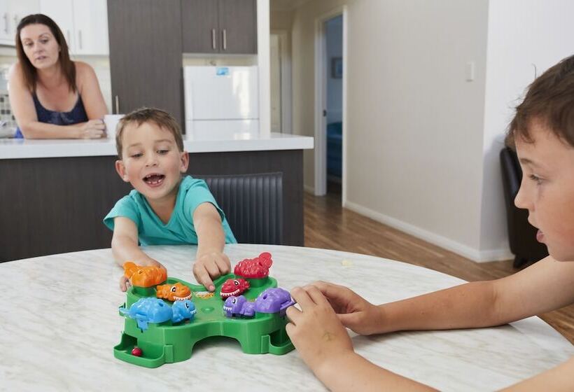 فندق Big4 Breeze Holiday Parks   Busselton