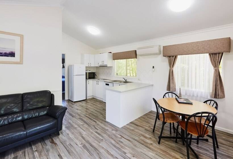 فندق Big4 Breeze Holiday Parks   Busselton