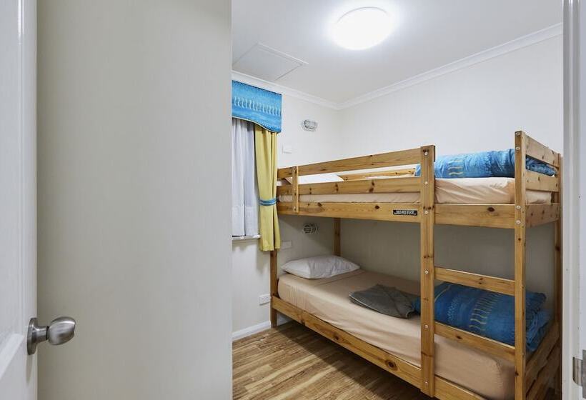 فندق Big4 Breeze Holiday Parks   Busselton