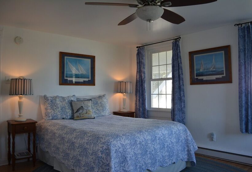 酒店 Black Walnut Point Inn