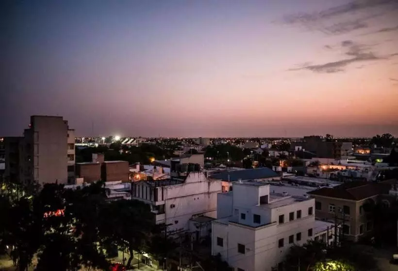 هتل Ciudad