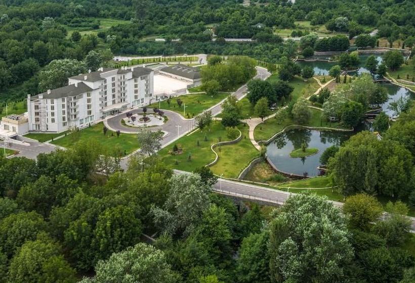 هتل Gabala Yengice Thermal Resort