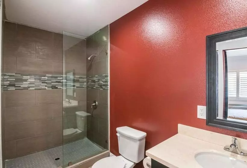 Hotelli El Dorado Inn