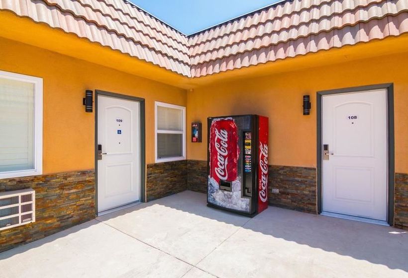 בית מלון כפרי El Dorado Inn