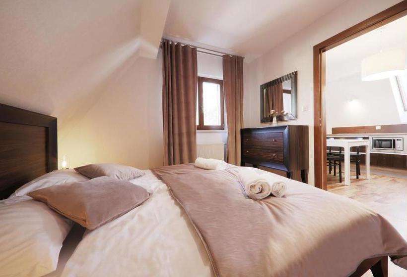 호텔 Spiacy Rycerz Willa