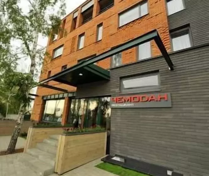 هتل Villa Four Rooms