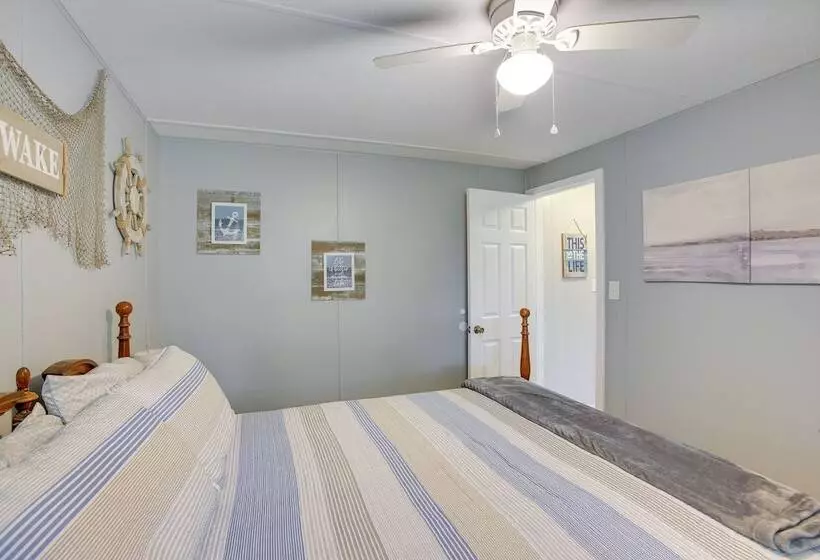 Bright Byrdstown Home W/ Views Of Dale Hollow Lake