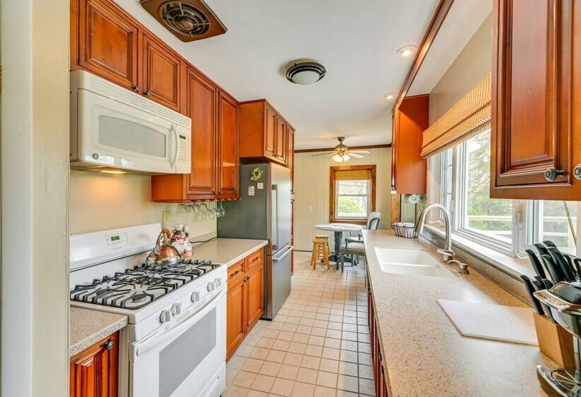 Charming Canandaigua Lake House W/ Deck & Views!