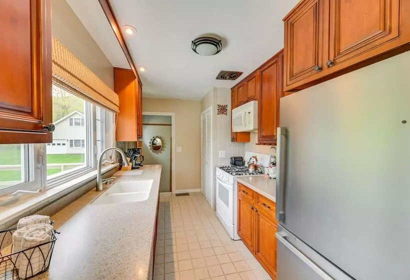 Charming Canandaigua Lake House W/ Deck & Views!