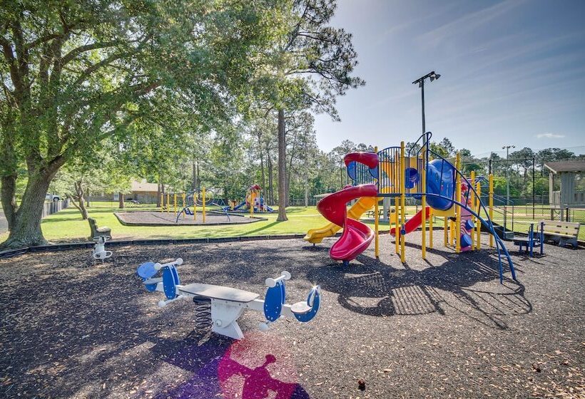 Charming Diamondhead Home W/ Private Yard!