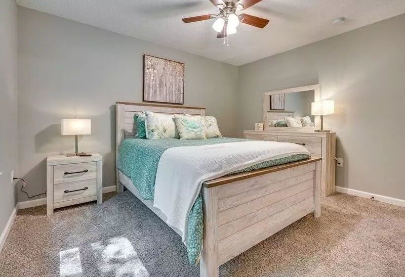 Outdoor Entertainment Areas: Family Ohio Getaway