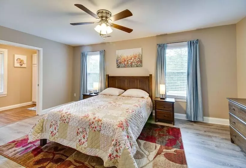 Cozy Home In Star Tannery W/ Private Backyard!