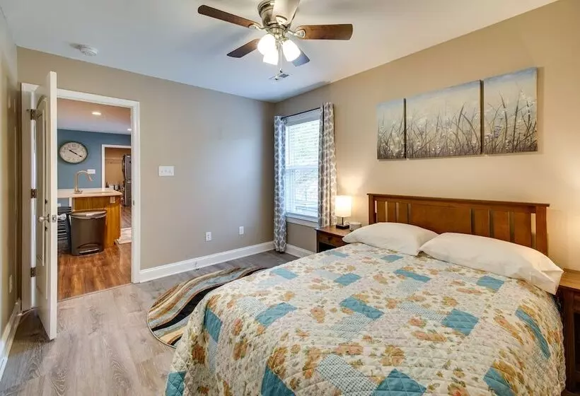 Cozy Home In Star Tannery W/ Private Backyard!