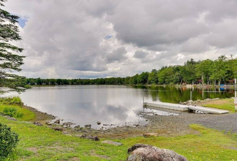 Delightful Tobyhanna Home With Game Room!