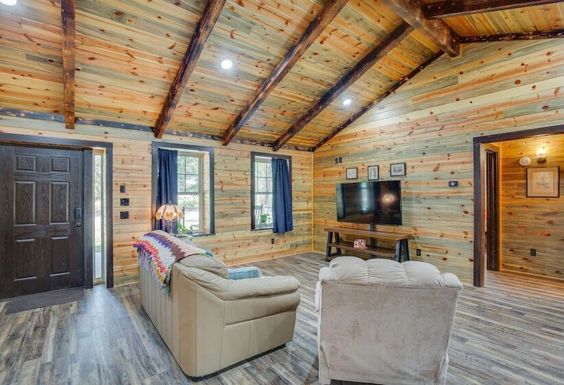 Fire Pit At Dog Friendly Countryside Quitman Cabin