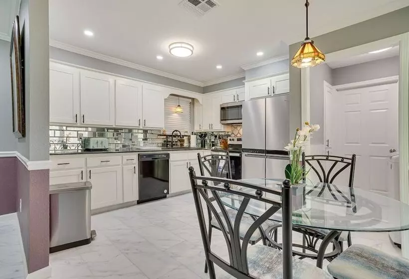 Edmond Home Near Colleges, Lakes, & Shopping!
