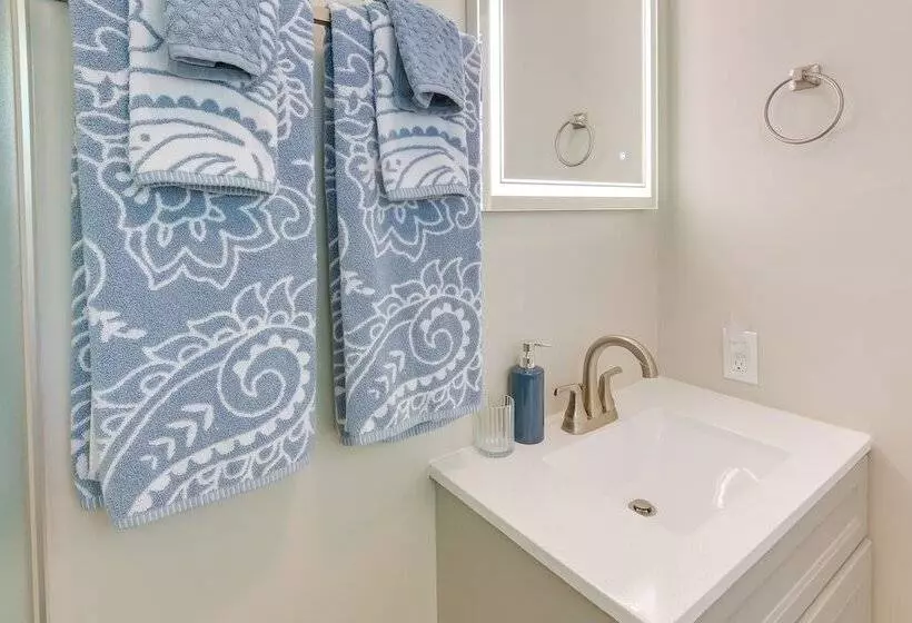 Family Friendly Blacksburg Retreat W/ Playground!