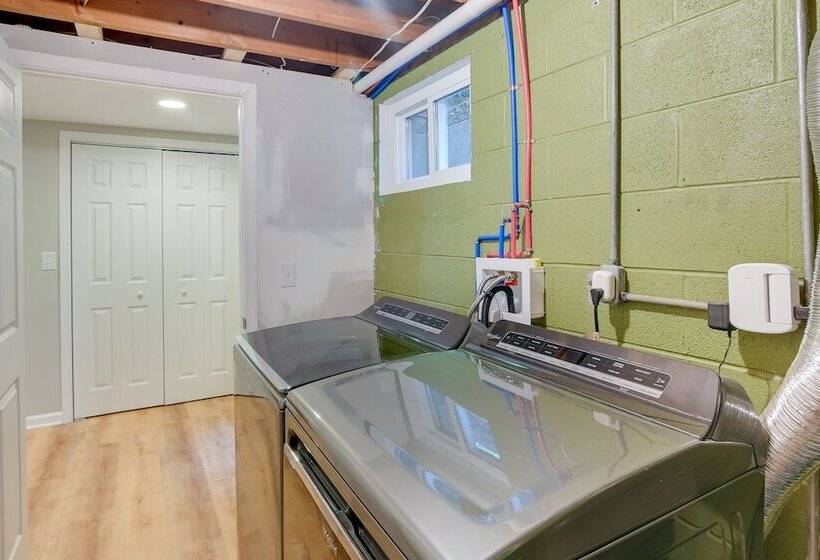 Family Friendly Blacksburg Retreat W/ Playground!