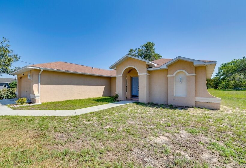 Family Friendly Spring Hill Vacation Home W/ Lanai