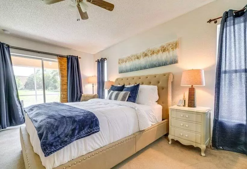 Family Friendly Spring Hill Vacation Home W/ Lanai
