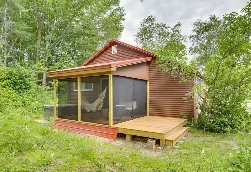 Gorgeous Sunday River Cabin W/ Saltwater Hot Tub!