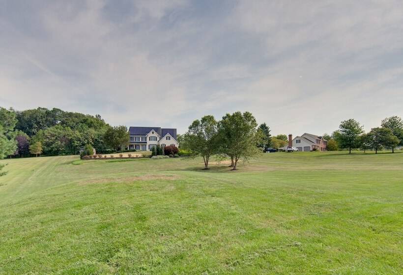 Hummelstown Hideaway W/ Game Room & Large Yard!