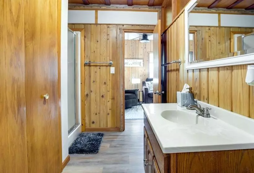 Lakefront Marenisco Cabin W/ Private Dock!