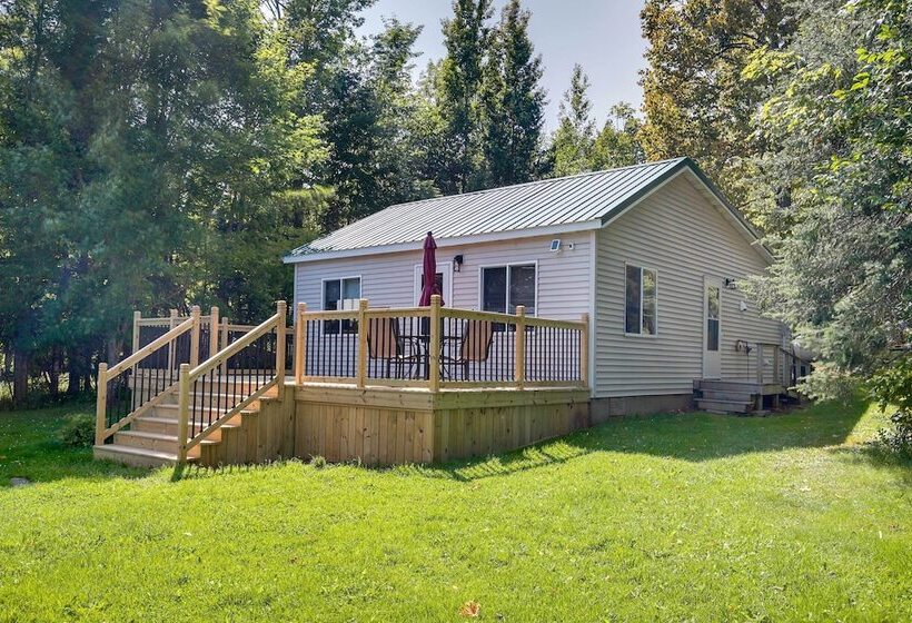 Lakefront Marenisco Cabin W/ Private Dock!