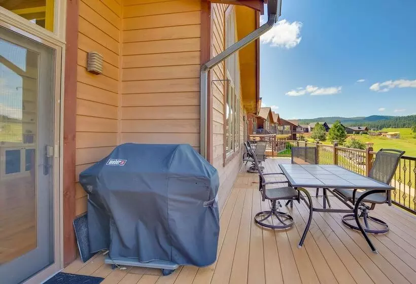 Hot Tub + Golf Course Views: Luxe Sturgis Home!