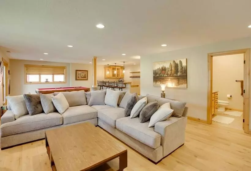 Hot Tub + Golf Course Views: Luxe Sturgis Home!