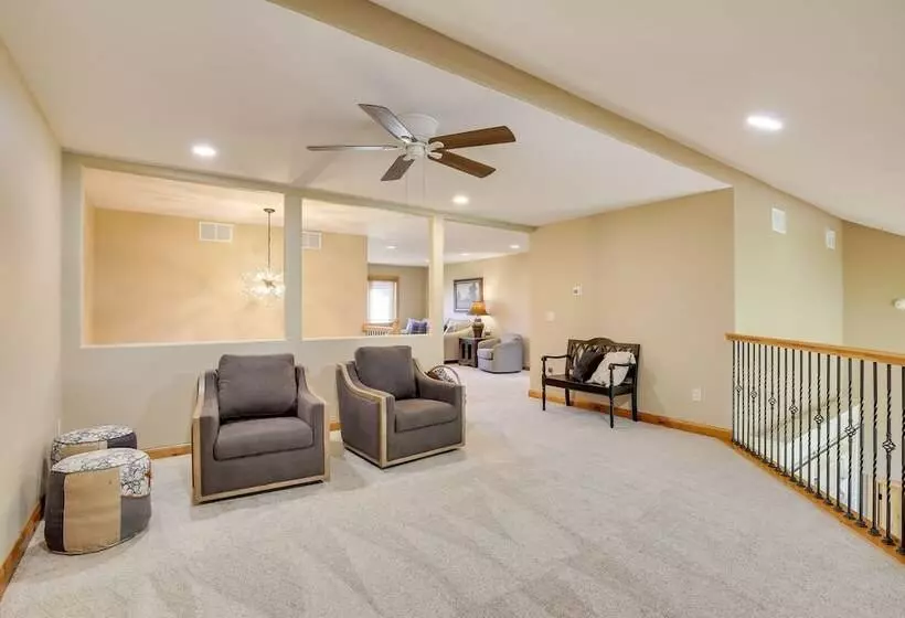 Hot Tub + Golf Course Views: Luxe Sturgis Home!