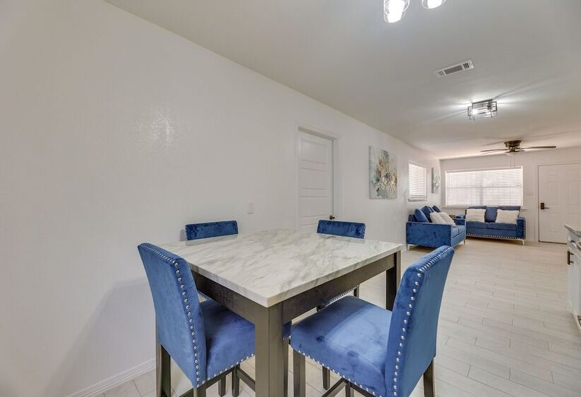 Modern Home In Edinburg: Half Mi Walk To Utrgv!