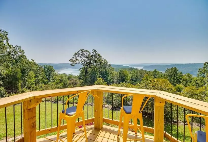 Mountain Home Retreat W/ Balcony & Lake Views!