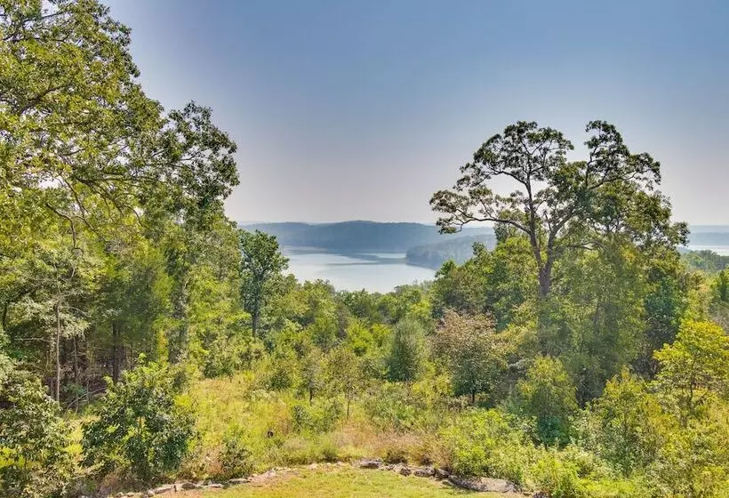 Mountain Home Retreat W/ Balcony & Lake Views!