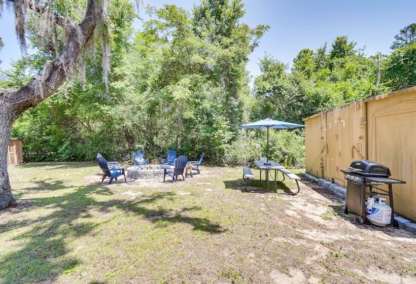 Pet Friendly Fort Mccoy Cabin W/ Fire Pit!