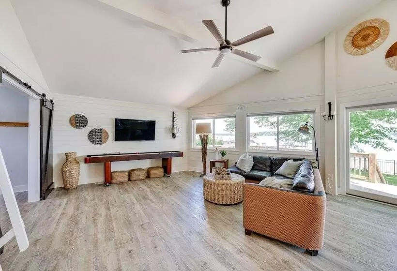 Pet Friendly Lake Norman Home With Boat Dock!