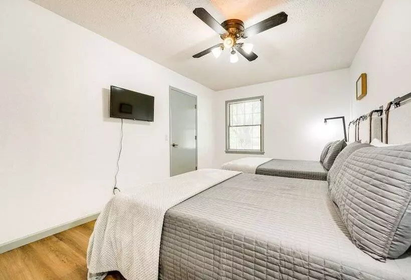 Pet Friendly Shell Knob Retreat W/ Deck & Grill!