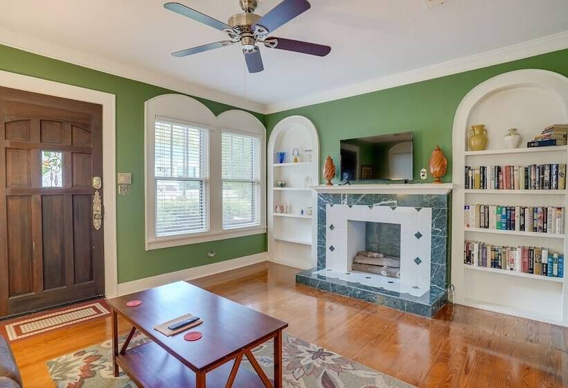 Quaint Jefferson Duplex: Walk To Downtown