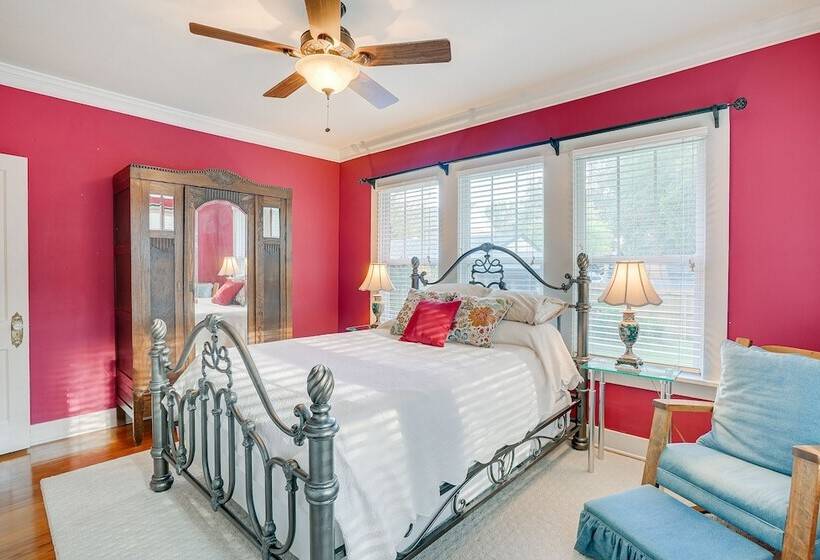 Quaint Jefferson Duplex: Walk To Downtown